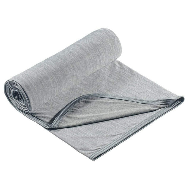 The Fibro Spot Summer Cooling Weighted Blanket